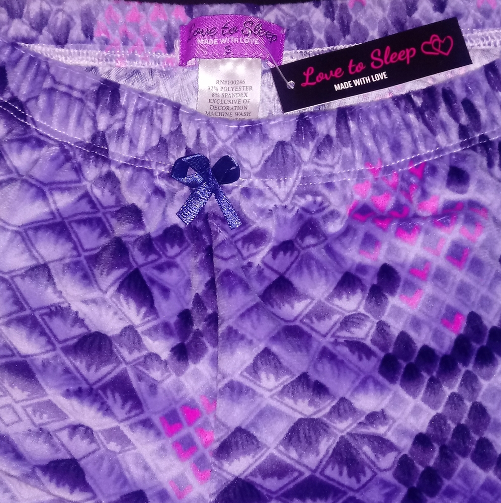 Velour Snake Print PJ's - Picture 6 of 6